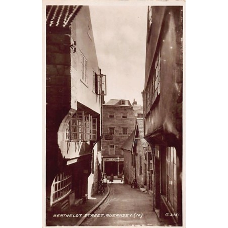 Rare collectable postcards of GUERNSEY. Vintage Postcards of GUERNSEY