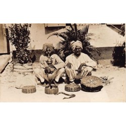 Rare collectable postcards of SINGAPORE. Vintage Postcards of SINGAPORE