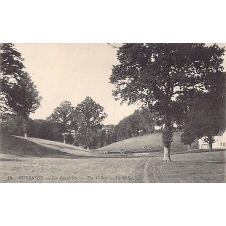 Rare collectable postcards of GUERNSEY. Vintage Postcards of GUERNSEY