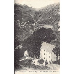 Rare collectable postcards of GUERNSEY. Vintage Postcards of GUERNSEY