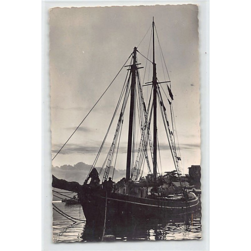 Rare collectable postcards of Guadeloupe. Vintage Postcards of Guadeloupe