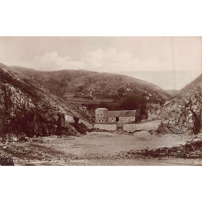 Rare collectable postcards of United Kingdom - Guernsey. Vintage Postcards of United Kingdom - Guernsey