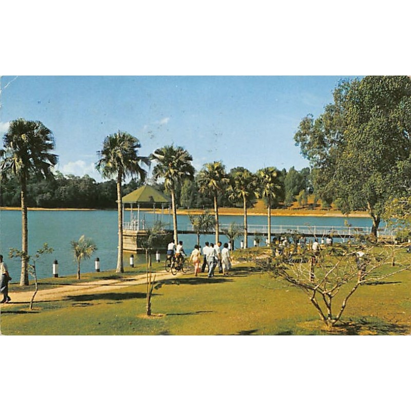 Rare collectable postcards of Singapore. Vintage Postcards of Singapore