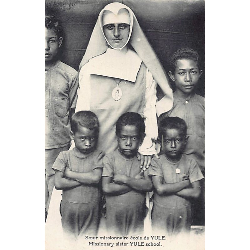 Rare collectable postcards of Papua New Guinea. Vintage Postcards of Papua New Guinea