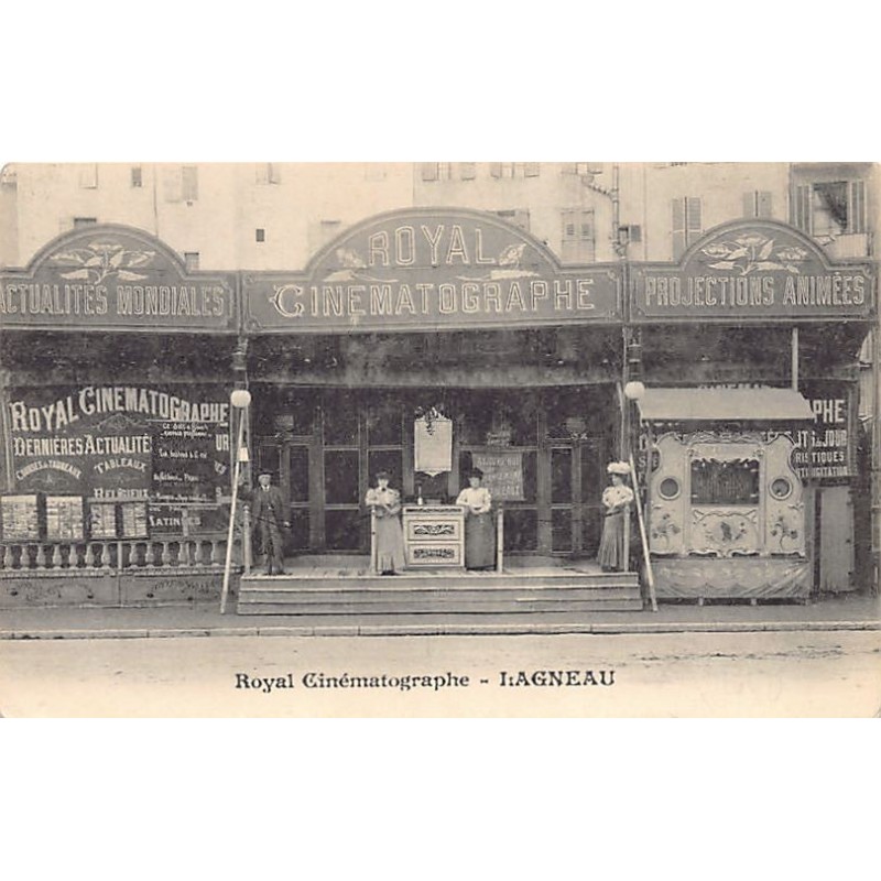 Rare collectable postcards of France. Vintage Postcards of France