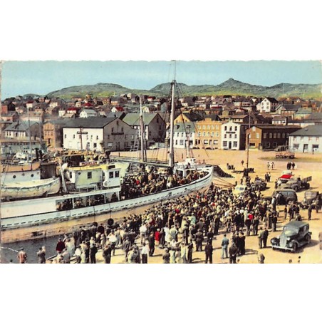 Rare collectable postcards of Saint Pierre & Miquelon. Vintage Postcards of Saint Pierre & Miquelon