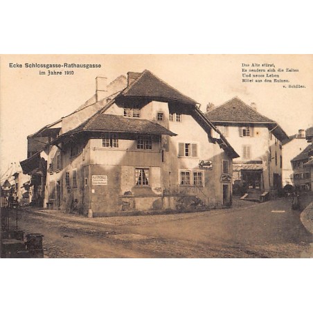 Schweiz - MORAT (FR) Ecke Schlossgasse Rathausgasse im Jahre 1910