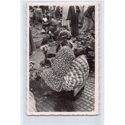 Sénégal - DAKAR - Marchande de fleurs au marché Kermel - Ed. G. Labitte 13