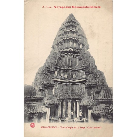 Cambodia - Journey to the Khmer Monuments - ANGKOR VAT - 3rd floor corner tower - Publ. A. T. 44