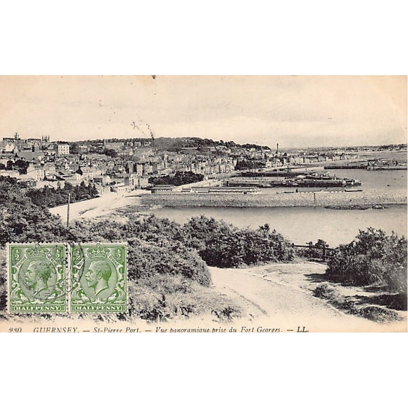 Guernsey - ST. PETER PORT - Panoramic view from Fort George - Publ. L.L. Levy 230